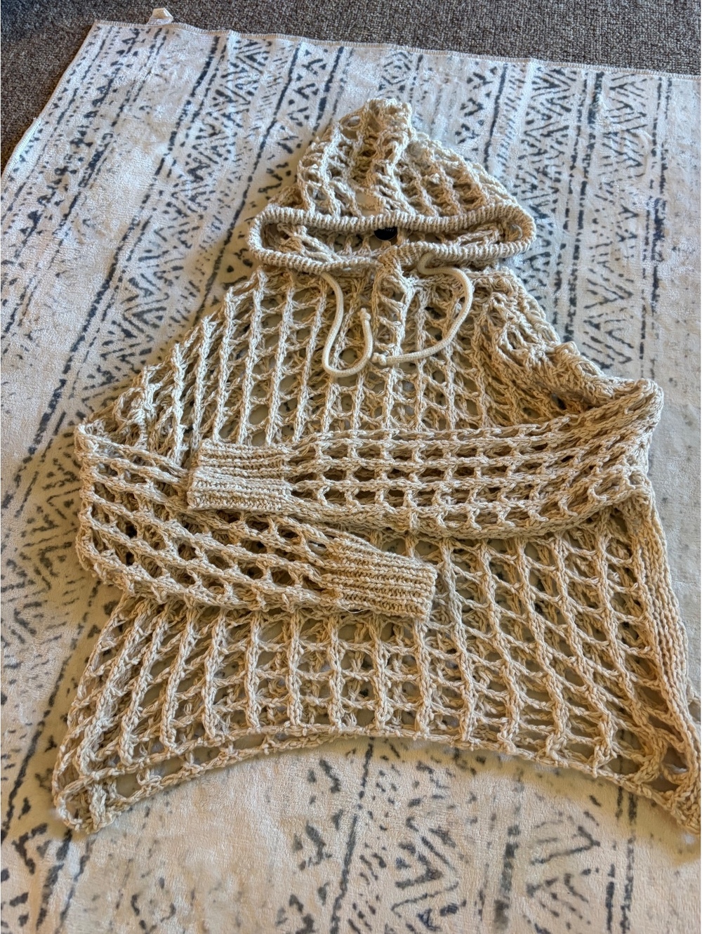 BKE Beige Crochet Knit Hoodie Sweater Medium